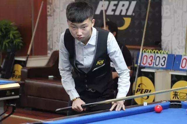 在这个背景 在这个背景