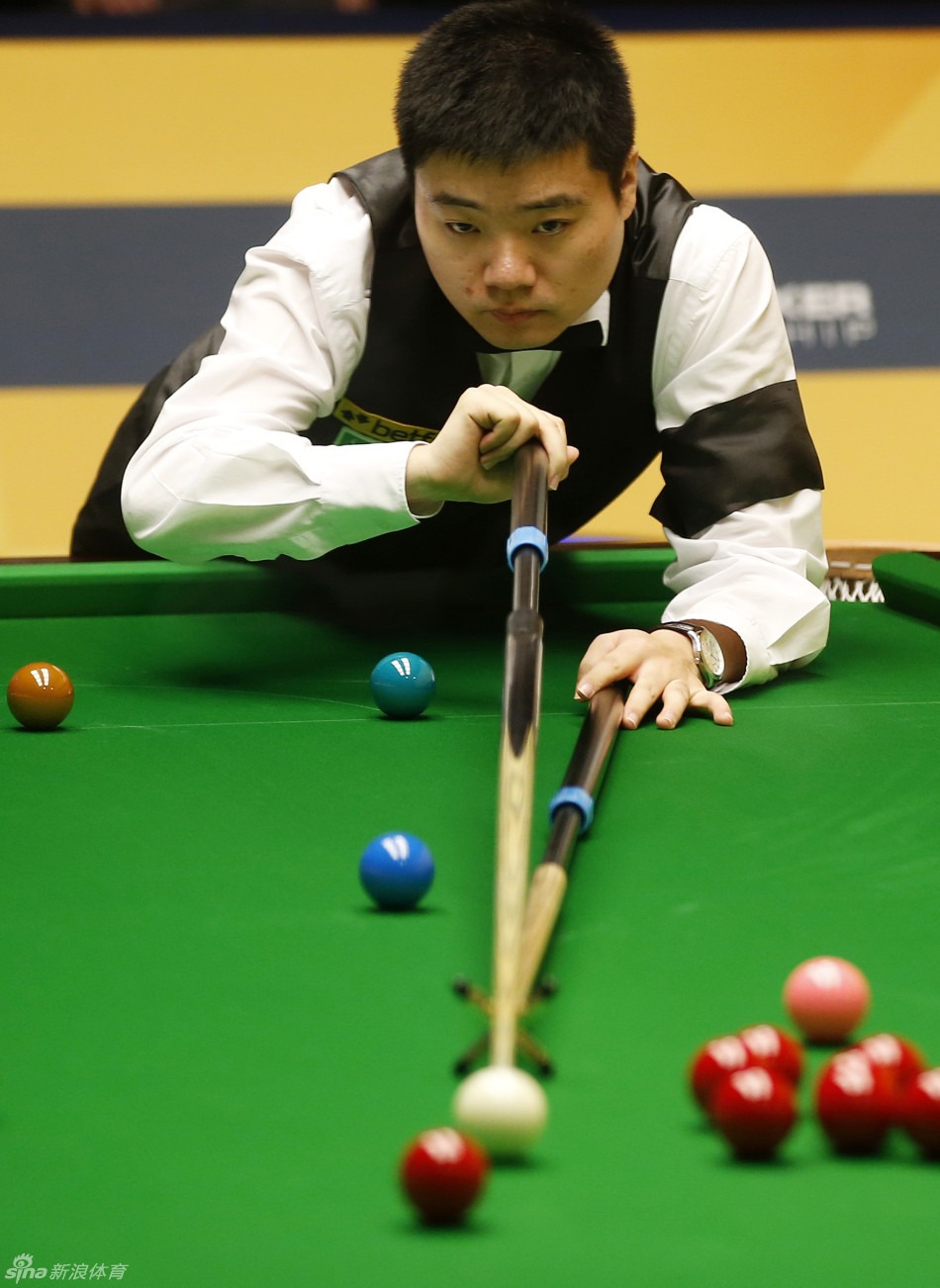 个令人仰望 个令人仰望