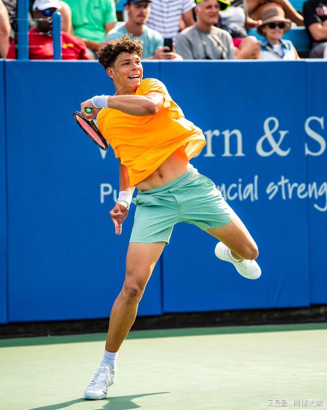 从战术角度 从战术角度